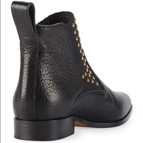 💕x2HP💕Chloe Studded Leather Chelsea black Boots - Picture 2 of 16